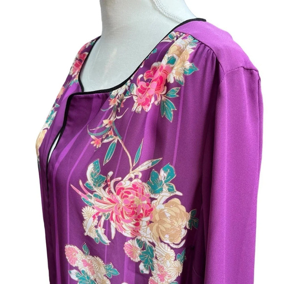 ModCloth Purple Floral “Podcast Co-Host” Blouse Size 1X - Picture 6 of 15